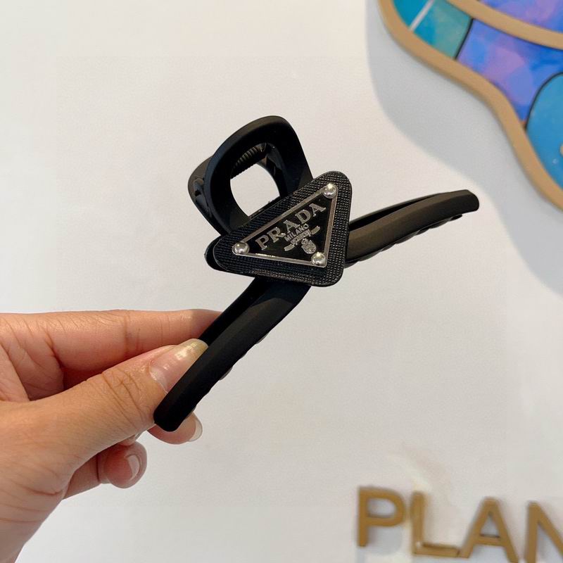 Prada Hair Grab Clip hh04